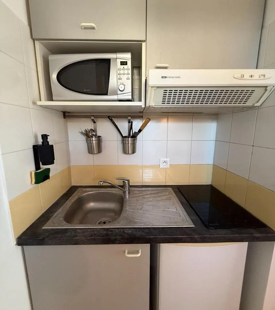 Studio 108 Parking Gratuit Aix-en-Provence Apartment
